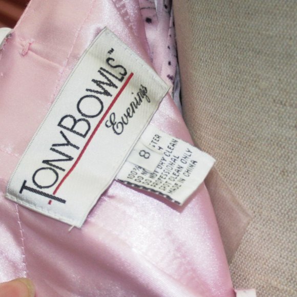 Tony Bowls Statement Gown - Picture 11 of 11